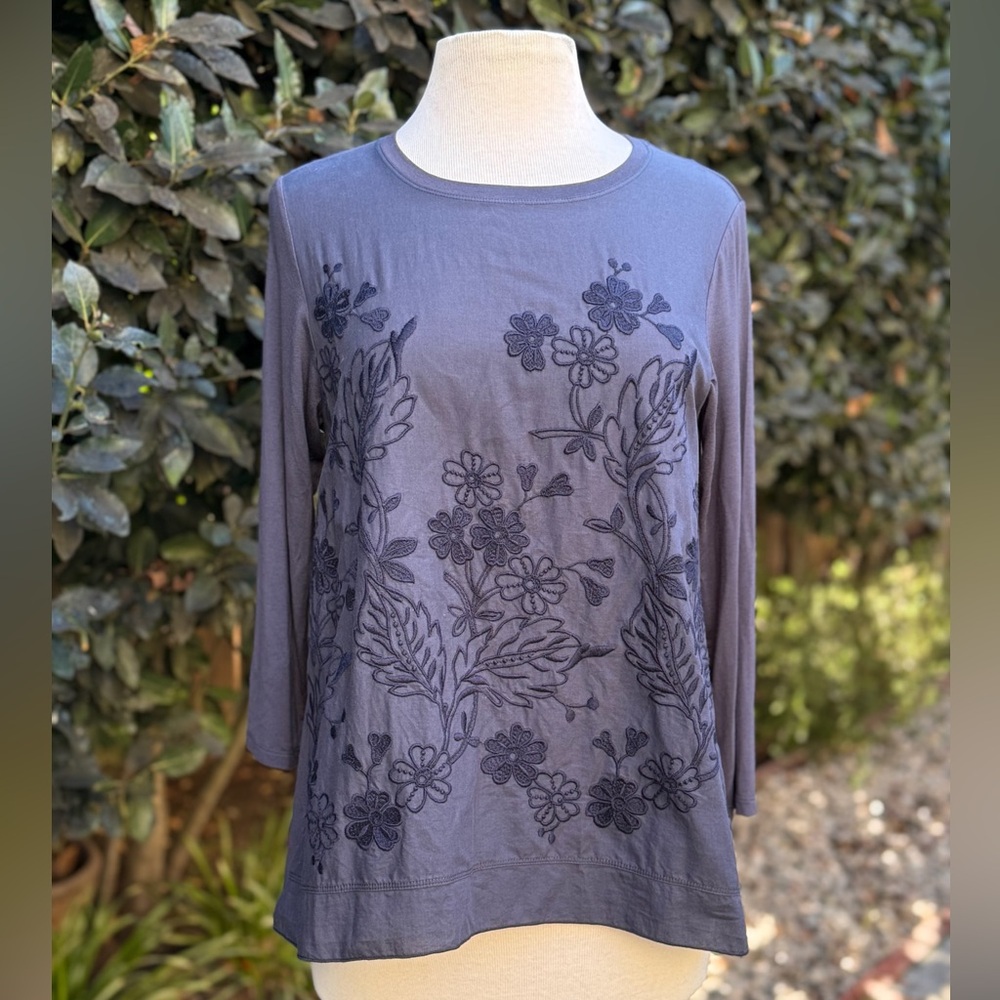 Whyci ( YC ) Milano embroidered long-sleeve top - size 44